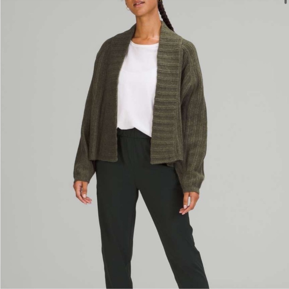 NWT LULULEMON Twin Rib Sweater Wrap Sz M/L - Picture 3 of 8